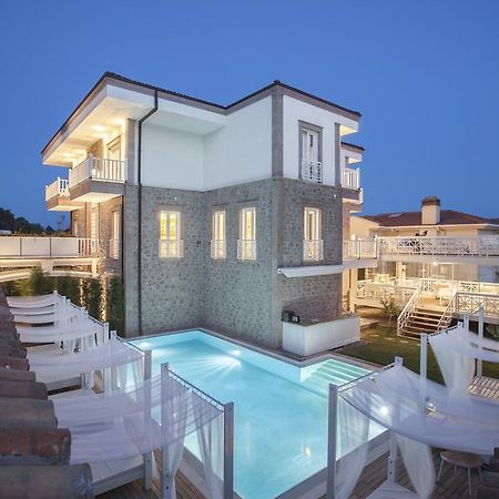 Cunda Pur Beyaz Hotel Екстер'єр фото