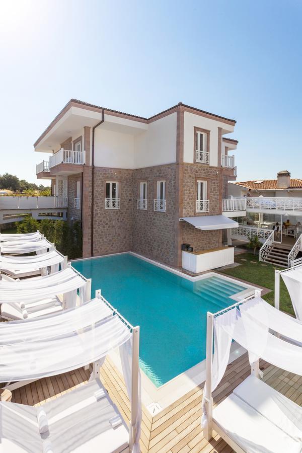 Cunda Pur Beyaz Hotel Екстер'єр фото