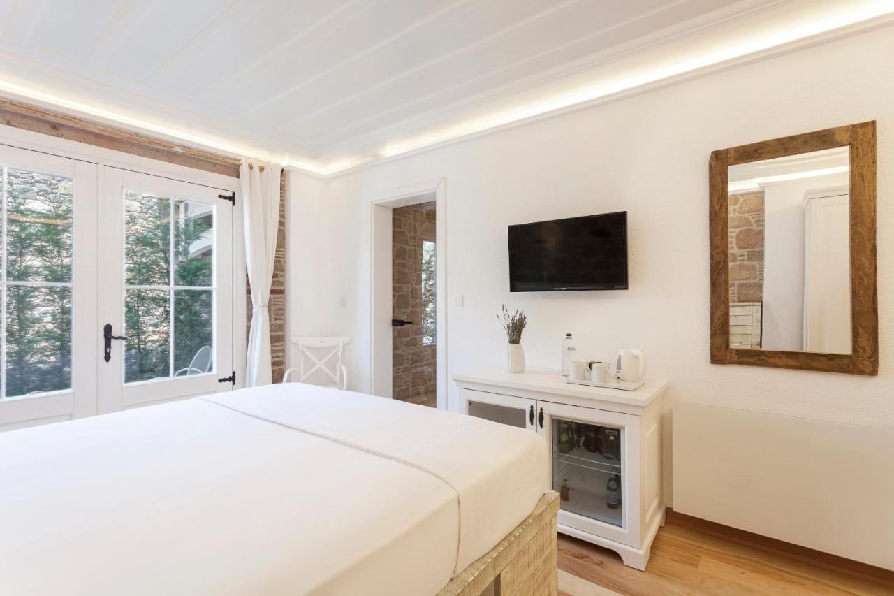 Cunda Pur Beyaz Hotel Екстер'єр фото